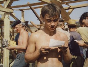 1985 - Які ж були ми молоді (Михайло Бєліков).mp4_snapshot_00.54.53_[2024.02.03_20.31.17]