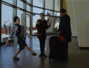 drugoryadni-lyudy-16