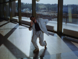 drugoryadni-lyudy-17